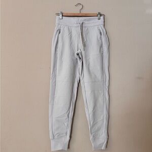 NWOT Athleta Joggers
